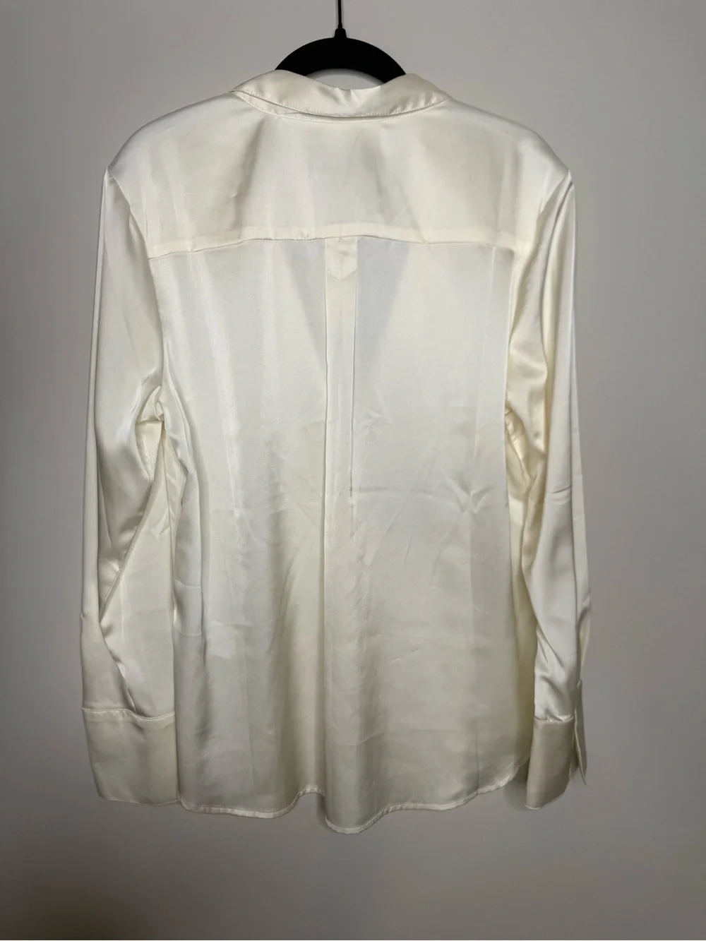 Banana Republic Men's Ivory Satin Button-Up Shirt